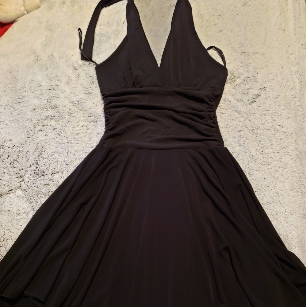 Halter handkerchief hem